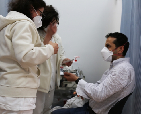 Vaccination à Hôtel-Dieu de France, Beyrouth (Liban)